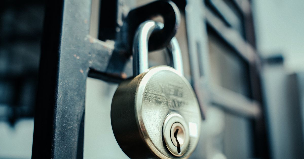 locksmith service technician — Milford Mill Locksmiths